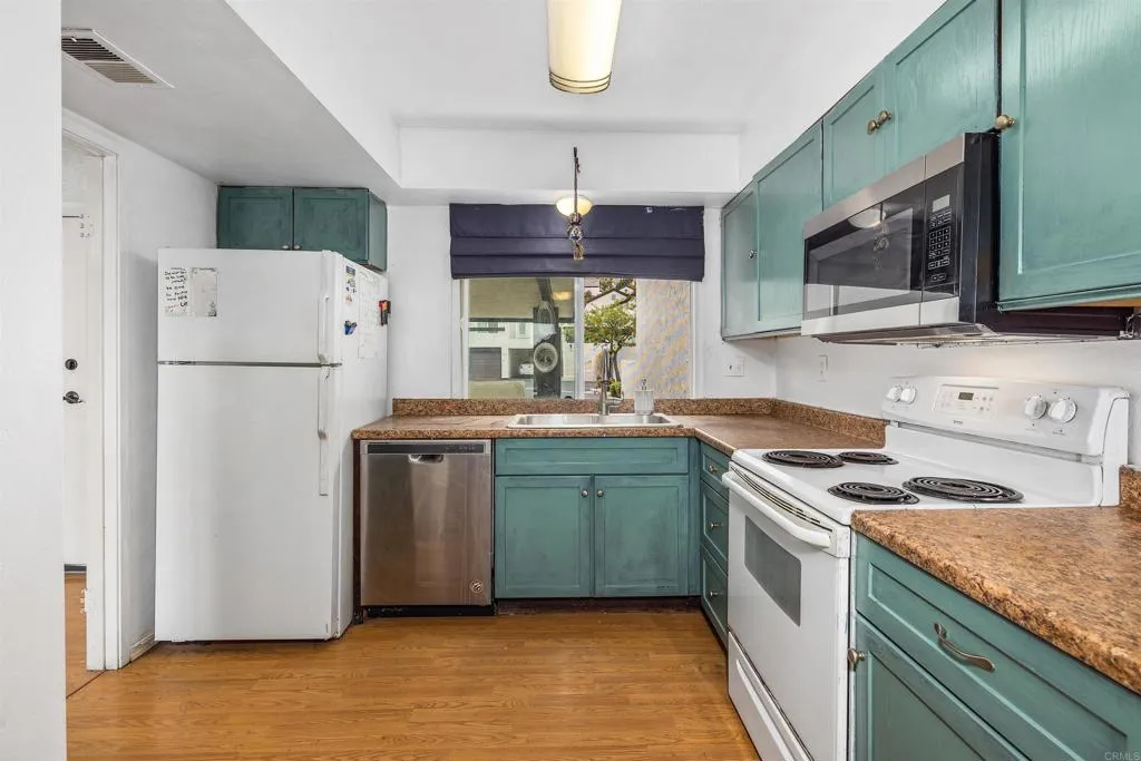 https://cdn.realtyfeed.com/cdn/127/306478430/7dd6c8614a13c1719e6166f3002ba06f.webp