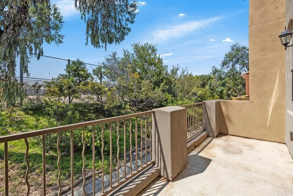 Photo #6: PTP2504836 Listing 