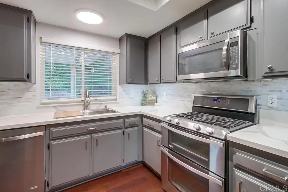 https://cdn.realtyfeed.com/cdn/127/306478567/2e294067ecf03070669975ee520966c5.webp
