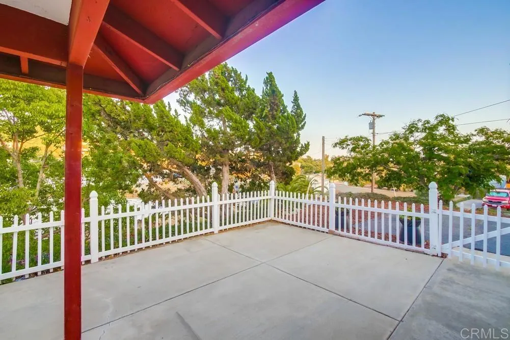 https://cdn.realtyfeed.com/cdn/127/306478567/420795e4911cf5bff5cba081897cf2a0.webp