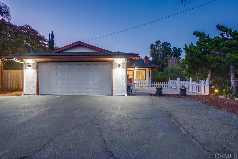 https://cdn.realtyfeed.com/cdn/127/306478567/76f0a90387a85315015577bcbded9ae2.webp
