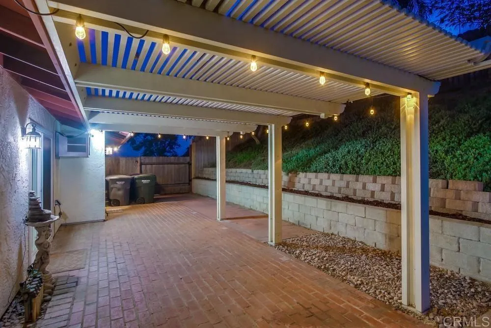 https://cdn.realtyfeed.com/cdn/127/306478567/a285aefa7fd2dc57d352c19383d42c73.webp