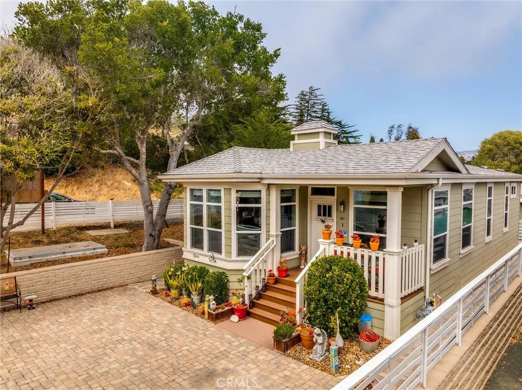 1460 Main Unit 101, Cambria, CA 93428