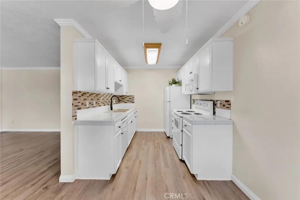 https://cdn.realtyfeed.com/cdn/127/306478721/e88440664aab247d358b00693f9acae7.webp