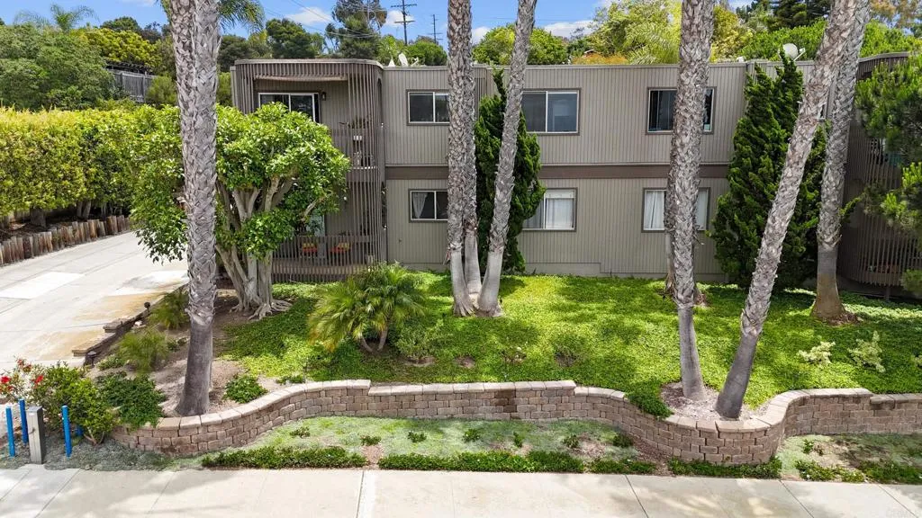 https://cdn.realtyfeed.com/cdn/127/306478945/4f076960672cbce40cc5e0570a854092.webp
