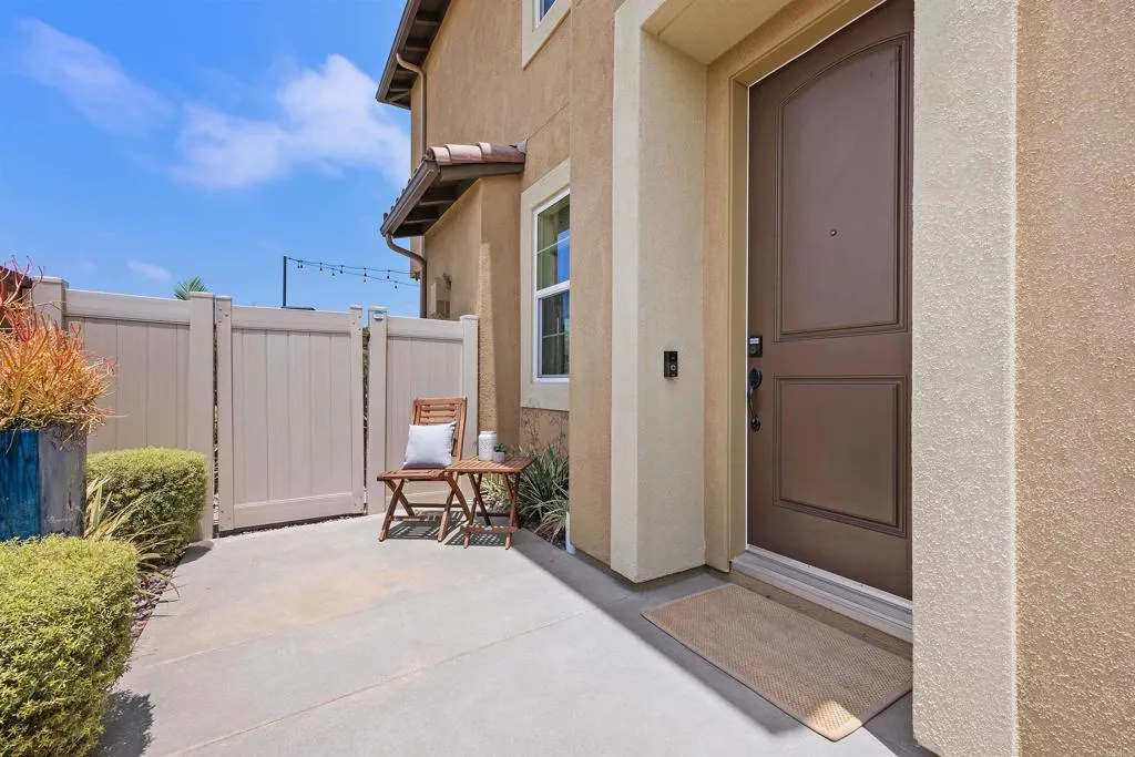 https://cdn.realtyfeed.com/cdn/127/306478999/354db0dd0a339880a296981521eef1bb.webp