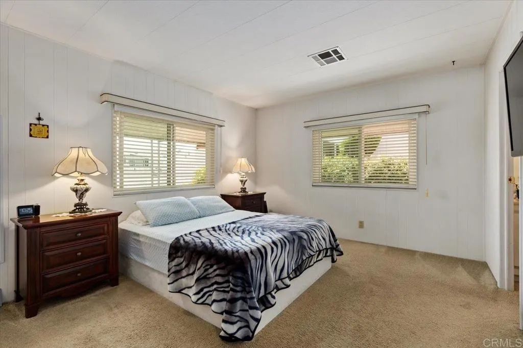 https://cdn.realtyfeed.com/cdn/127/306479040/036f1d63176d8efd65e85ab90eef15f9.webp