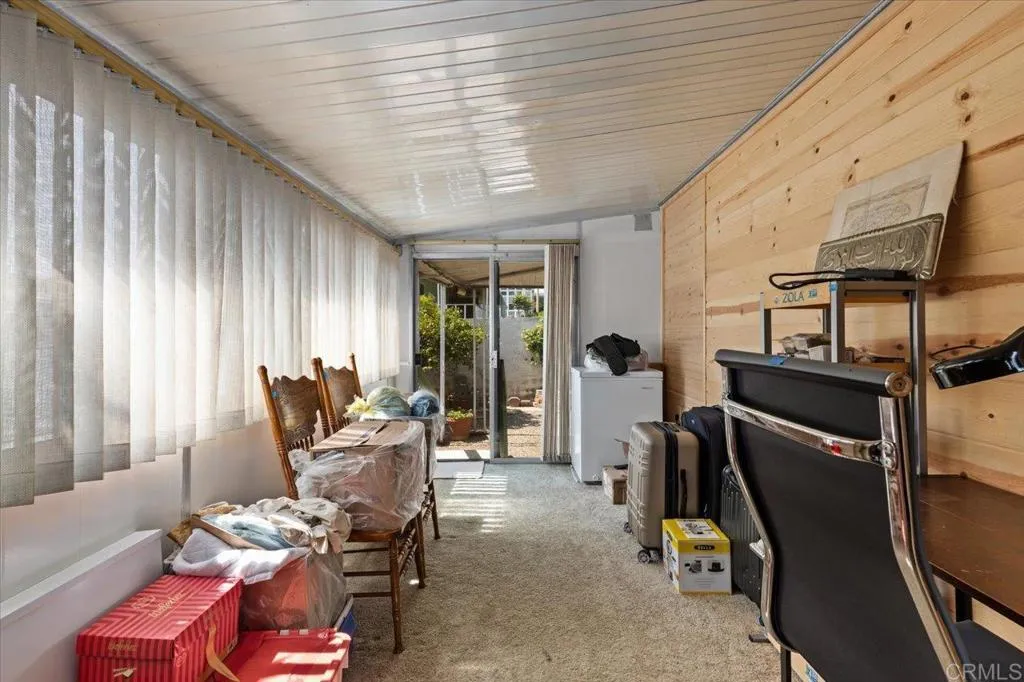 https://cdn.realtyfeed.com/cdn/127/306479040/161d2011093f1cb47d72c0d182a3541a.webp
