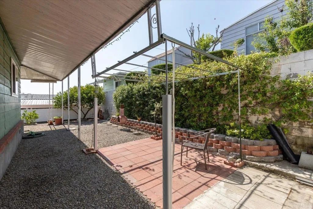 https://cdn.realtyfeed.com/cdn/127/306479040/6114a54fe9a9d2deae2985fafbe02eb2.webp