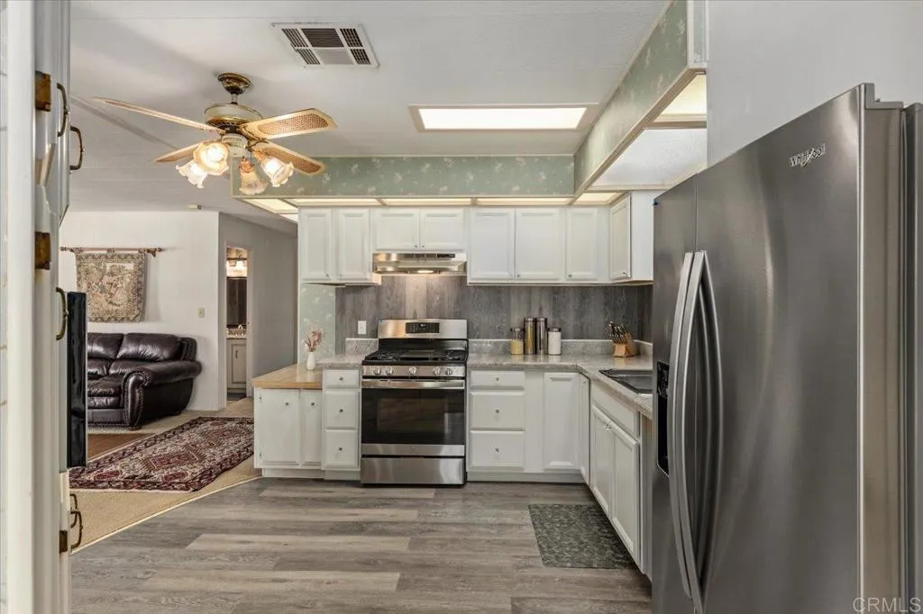 https://cdn.realtyfeed.com/cdn/127/306479040/6b861964f061ac5c1706c5c58ca2f83d.webp