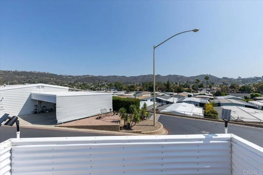https://cdn.realtyfeed.com/cdn/127/306479040/787797c7b41ffbf048878f86f01d92ad.webp