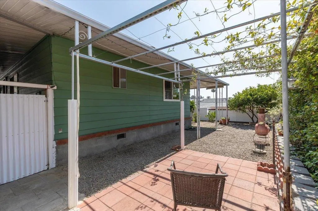 https://cdn.realtyfeed.com/cdn/127/306479040/80fc39251c77448069fa38b57688bdf2.webp