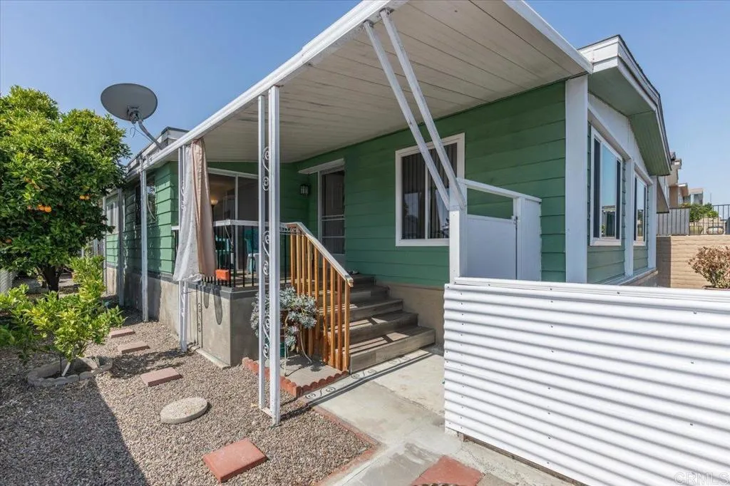 https://cdn.realtyfeed.com/cdn/127/306479040/c2aafe6f5549e431126ac8e33e6af361.webp
