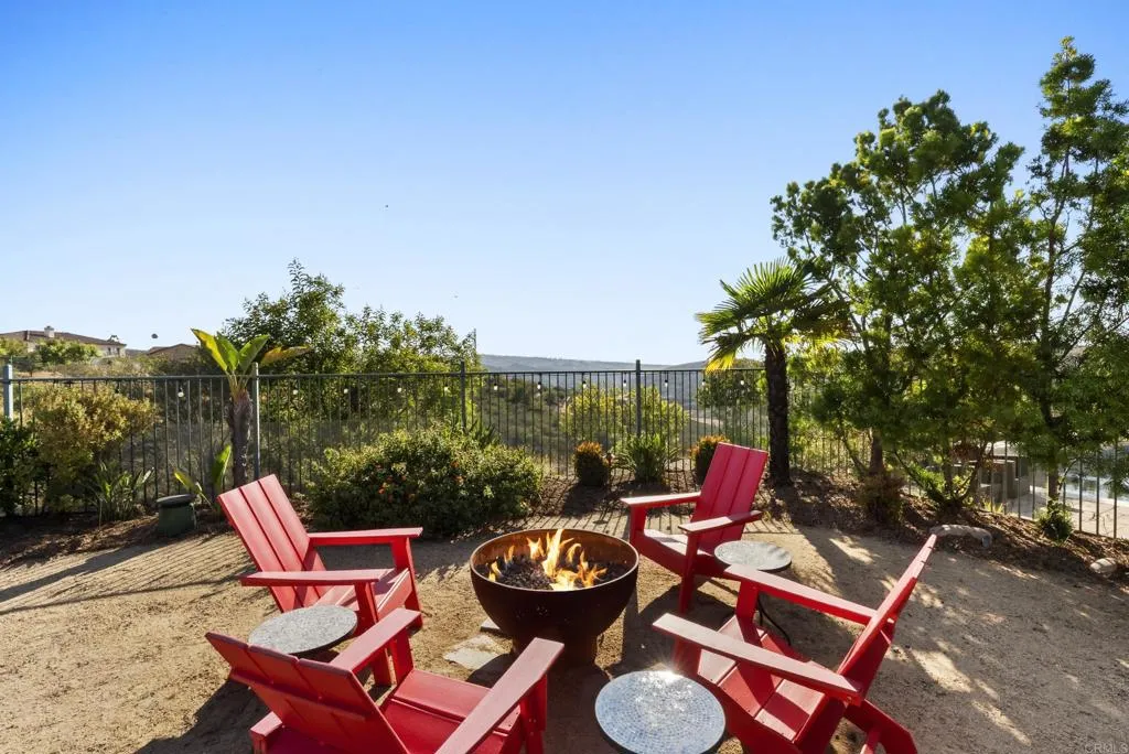 https://cdn.realtyfeed.com/cdn/127/306479042/8e7f58229f491ba23c4262f56eeb0b3e.webp