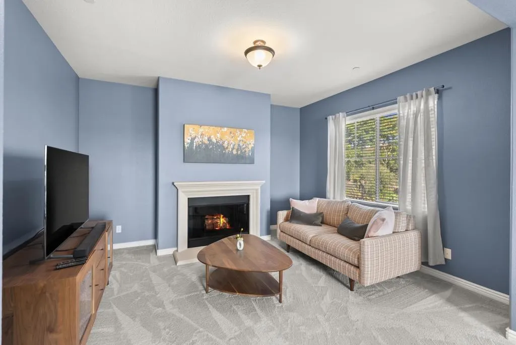 https://cdn.realtyfeed.com/cdn/127/306479042/981e1ef2e3777863020ed729bbd25c4a.webp