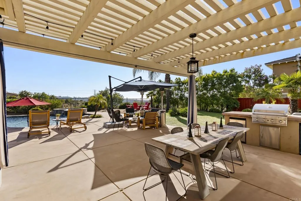 https://cdn.realtyfeed.com/cdn/127/306479042/f7f97909bddc1d0a92a362b308a8a5b3.webp