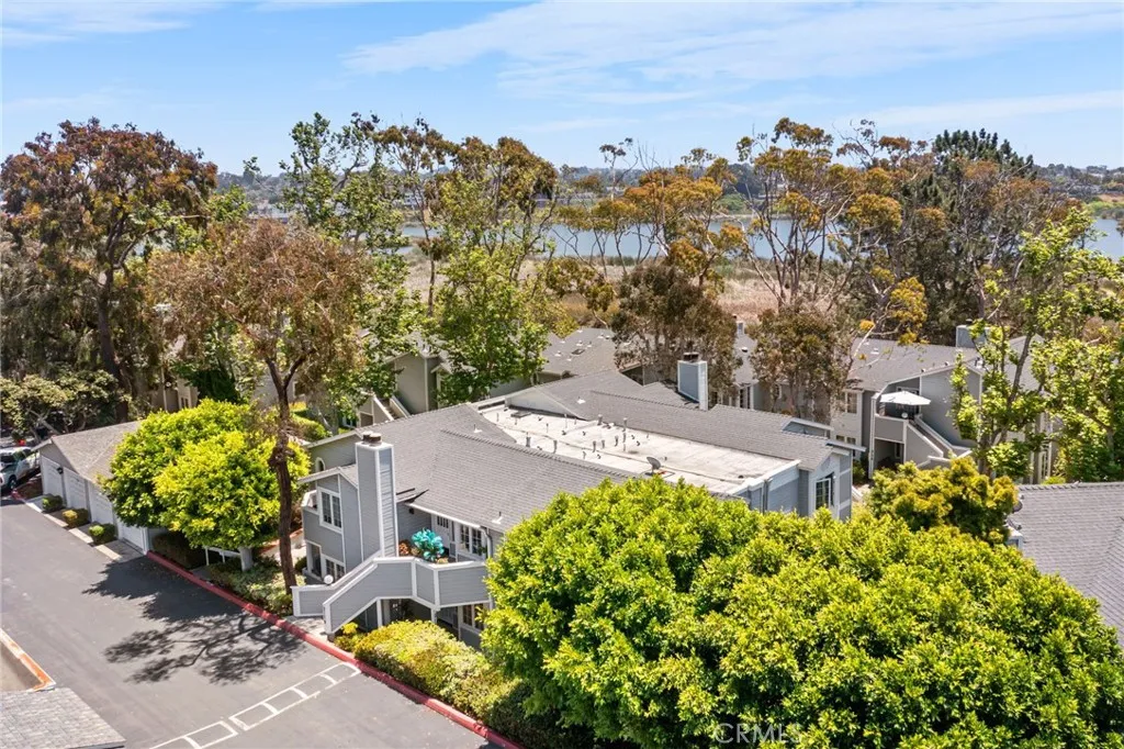 https://cdn.realtyfeed.com/cdn/127/306479052/1a541f7f0585cb651141c34ce8158f5c.webp