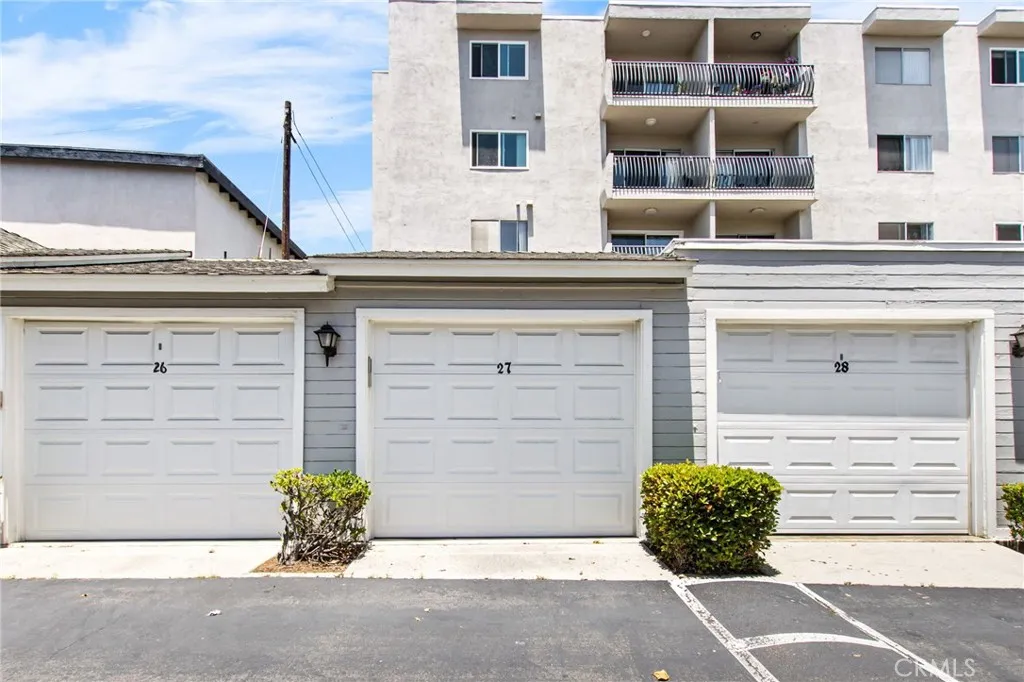 https://cdn.realtyfeed.com/cdn/127/306479052/27244e3f122973081e7046c11b3d3158.webp