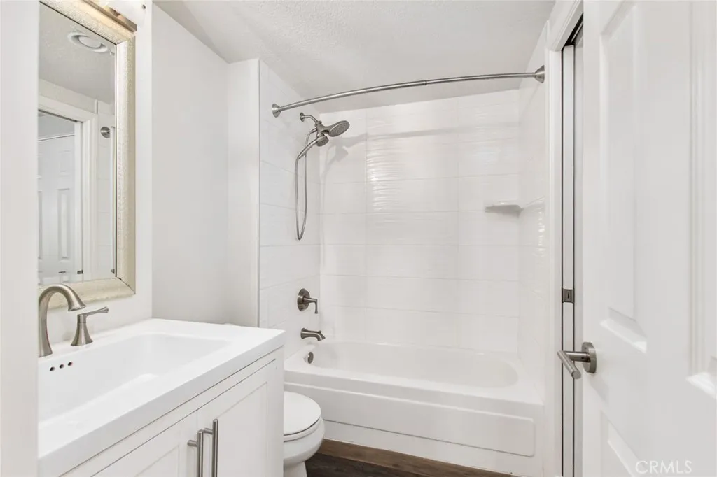 Photo #21: IV25140876 Listing: Photo #21