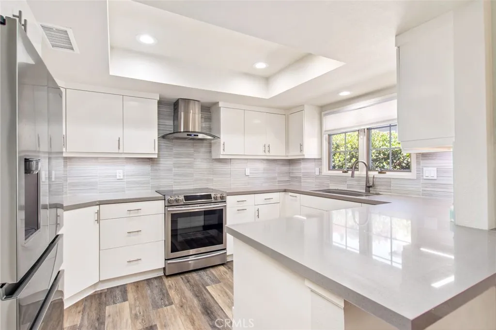 Photo #2: IV25140876 Listing 