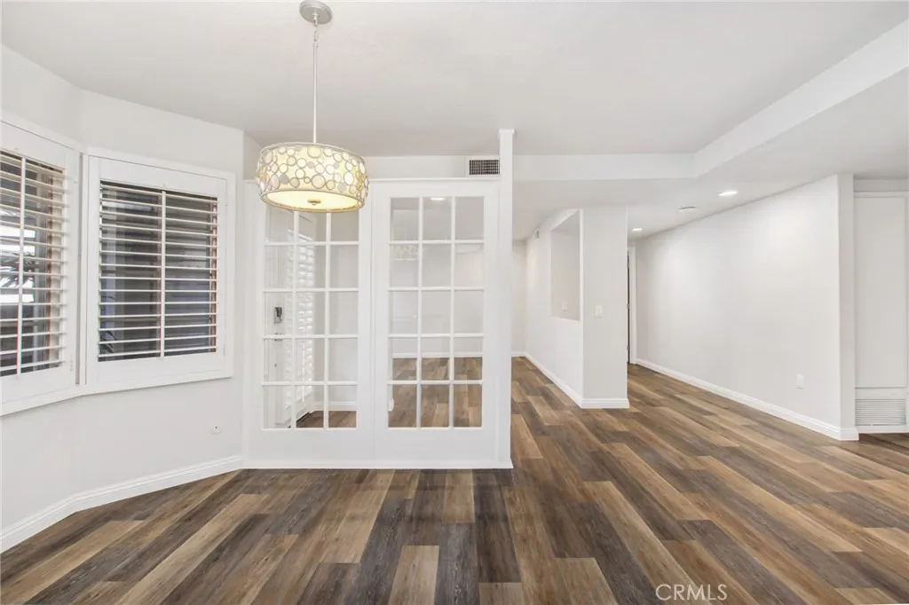 https://cdn.realtyfeed.com/cdn/127/306479052/eda640311679096e59378c29f71e213b.webp