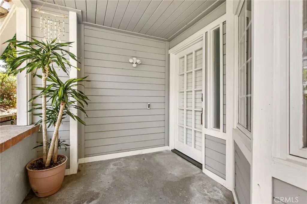 https://cdn.realtyfeed.com/cdn/127/306479052/f170670c0b8e1afc5b16f45acb0c045c.webp