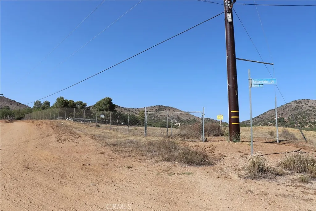 Agua Dulce, CA 91350