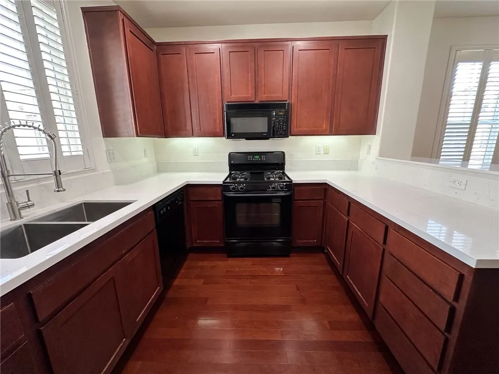 Photo #23: OC25144188 Listing: Photo #23