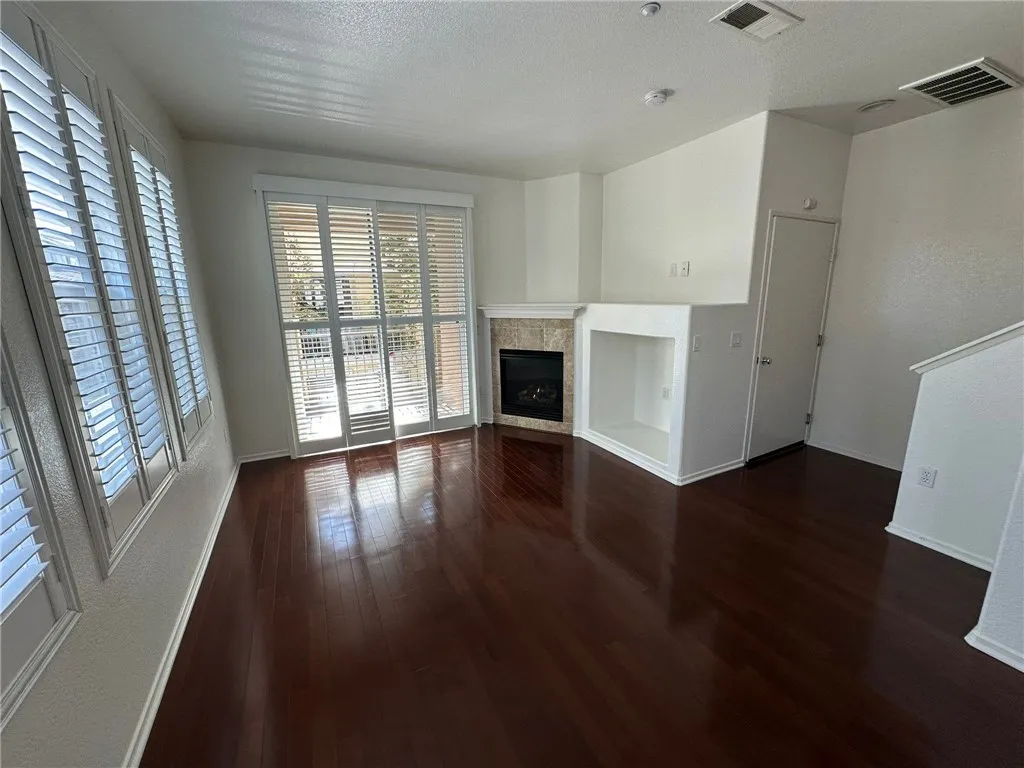 Photo #21: OC25144188 Listing: Photo #21