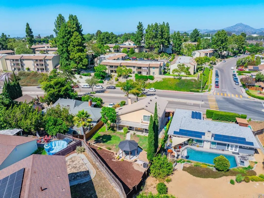 https://cdn.realtyfeed.com/cdn/127/306479175/0d2b0bf9f539559269065c1f35693364.webp
