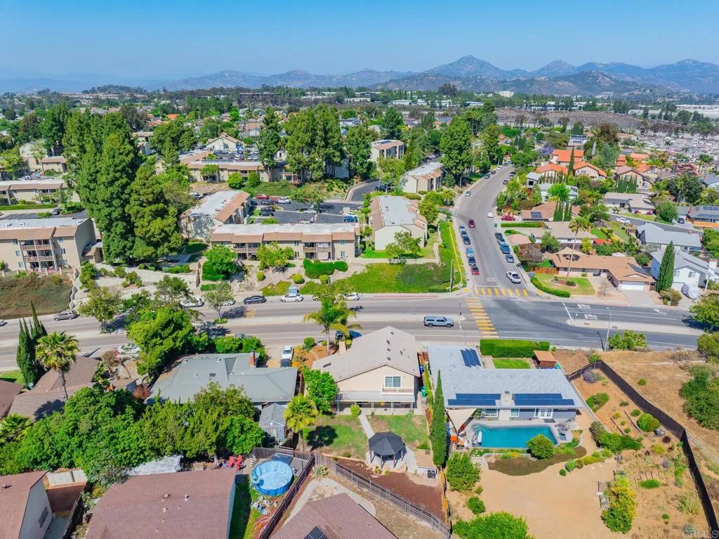 https://cdn.realtyfeed.com/cdn/127/306479175/64496c52c2d68eb57673a4eb20597578.webp