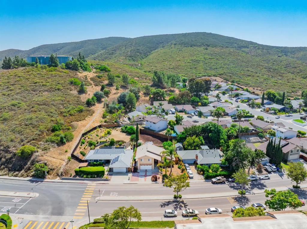 https://cdn.realtyfeed.com/cdn/127/306479175/b5c37c2d45de6d952f465d0de902f461.webp