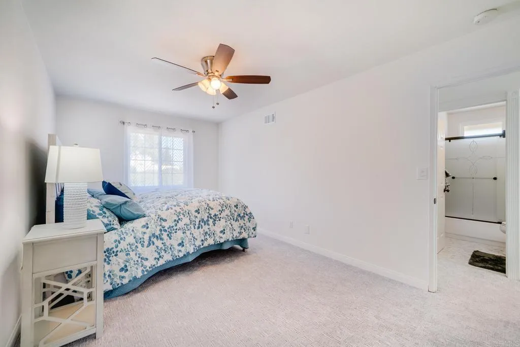 https://cdn.realtyfeed.com/cdn/127/306479175/e3621c2d5154db6287611aaaaa749522.webp