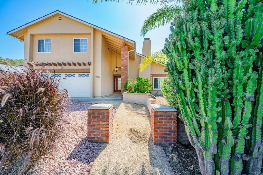 https://cdn.realtyfeed.com/cdn/127/306479175/ed0aa108bf24819058601b82482a3b53.webp