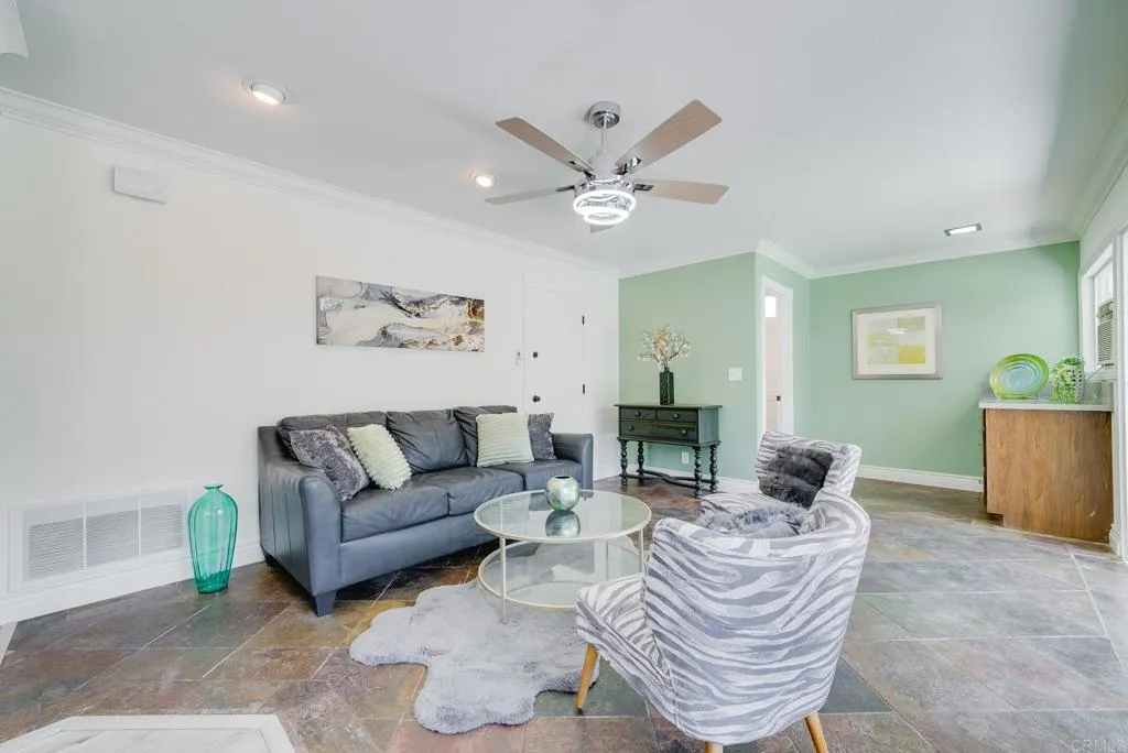 https://cdn.realtyfeed.com/cdn/127/306479175/f93232e86a1e1811d250c91d1bd141a8.webp