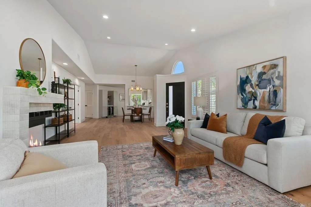 https://cdn.realtyfeed.com/cdn/127/306479194/cb84c9941a48e0178bfb8774cae2e24d.webp