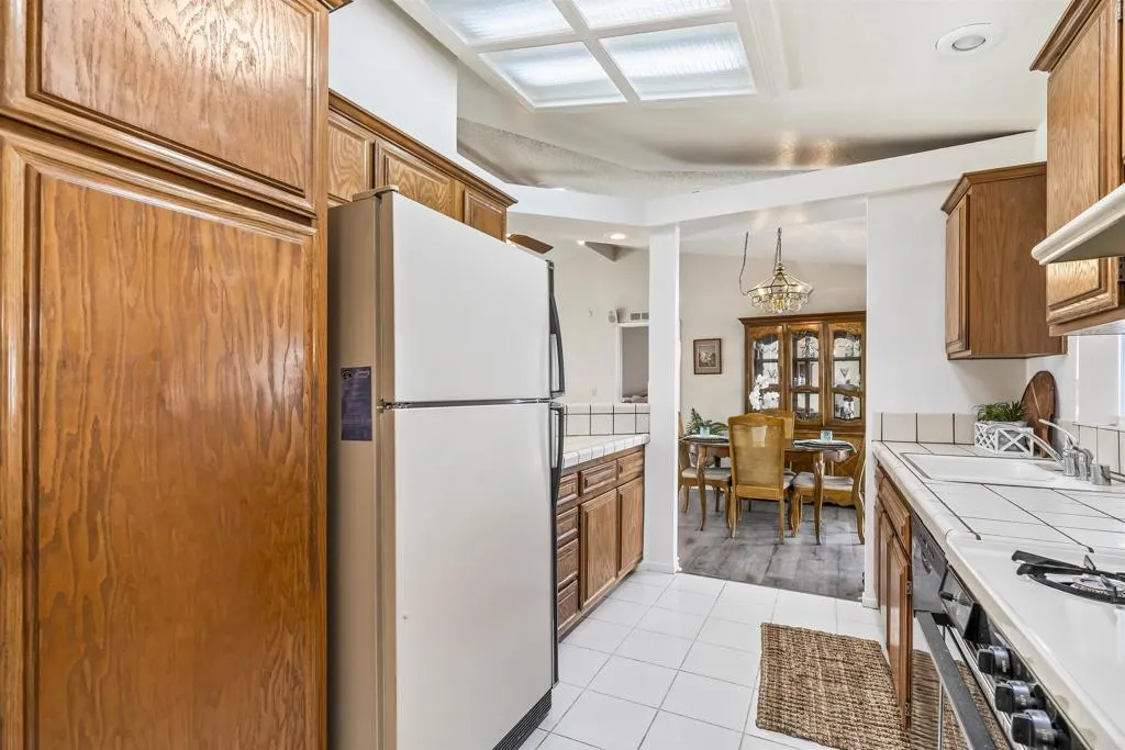 https://cdn.realtyfeed.com/cdn/127/306479265/3b3bc90d29eebaf630053688e37bcf5f.webp