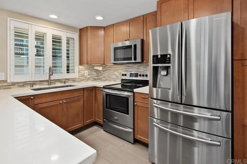 https://cdn.realtyfeed.com/cdn/127/306479297/15b06195d8717ad48ea53bb07e8182ec.webp