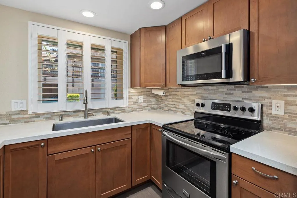 https://cdn.realtyfeed.com/cdn/127/306479297/57ac8b31aa53357b321960658f44f0cf.webp