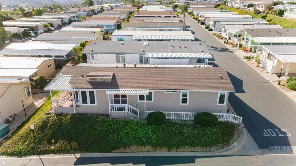 https://cdn.realtyfeed.com/cdn/127/306479307/085adca85cca07deb59eb14fd481713d.webp