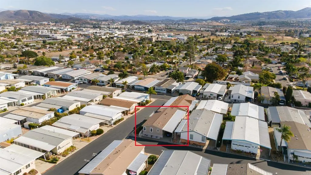 https://cdn.realtyfeed.com/cdn/127/306479307/638d2a727c8ea646430fbbbfeb35e2dd.webp
