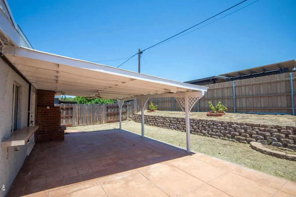 https://cdn.realtyfeed.com/cdn/127/306479309/6513ac1e10864d9279a512fc2fc9a35b.webp