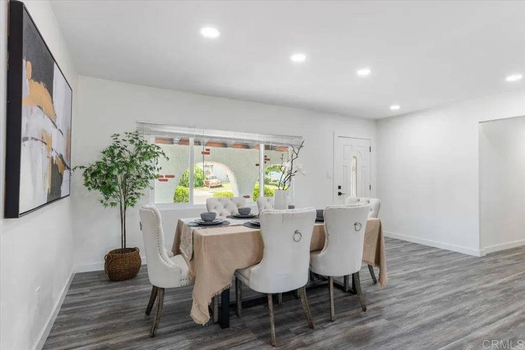 https://cdn.realtyfeed.com/cdn/127/306479325/7828505ed7082498c091ffc4551e032e.webp