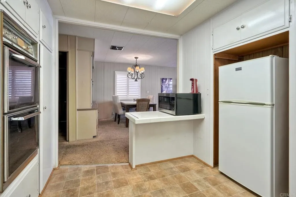 https://cdn.realtyfeed.com/cdn/127/306479340/b27d4ae4f2e49c98e9a0ce67cde0a604.webp