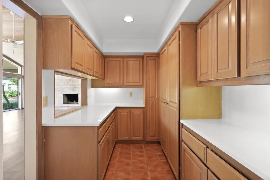 https://cdn.realtyfeed.com/cdn/127/306479362/15c0dd690e19e7473c1df4d749ff052b.webp