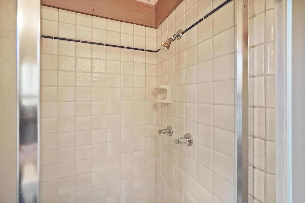https://cdn.realtyfeed.com/cdn/127/306479362/1db8d200f0d1339a99560b0c6bffa6ae.webp