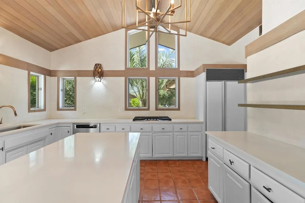 https://cdn.realtyfeed.com/cdn/127/306479362/951479b4acab6596d3a0b4a8f2d9d229.webp