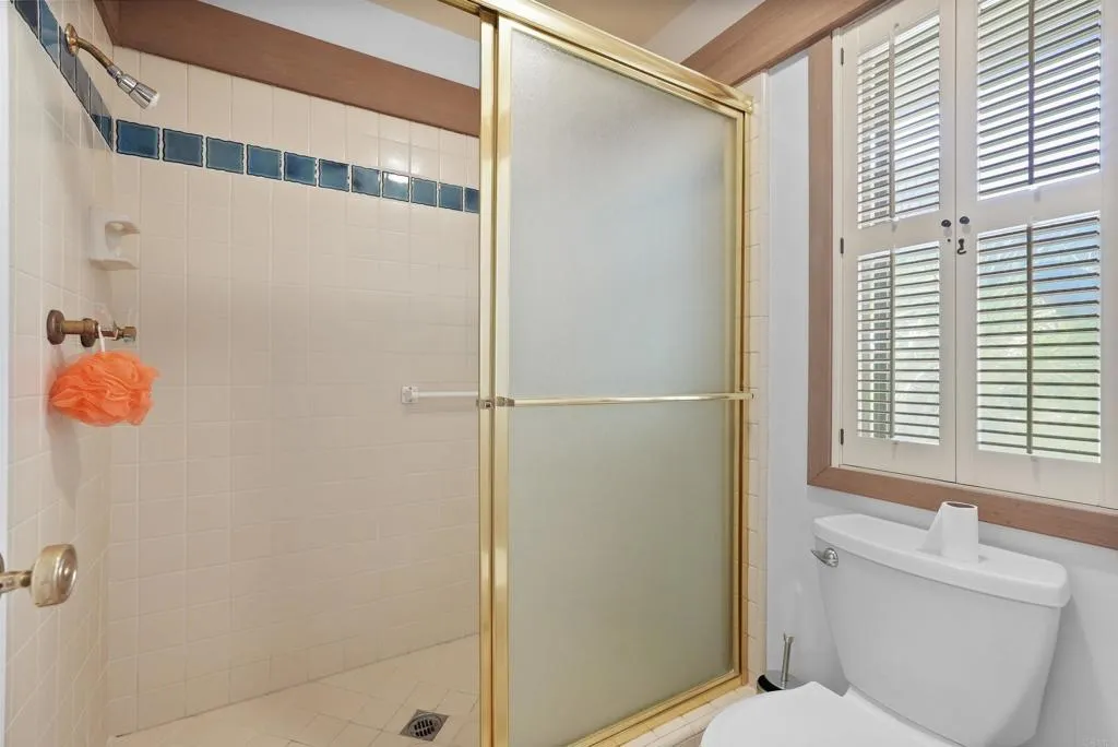 https://cdn.realtyfeed.com/cdn/127/306479362/9f413bd99d68a035f92ff2c68816e5a4.webp