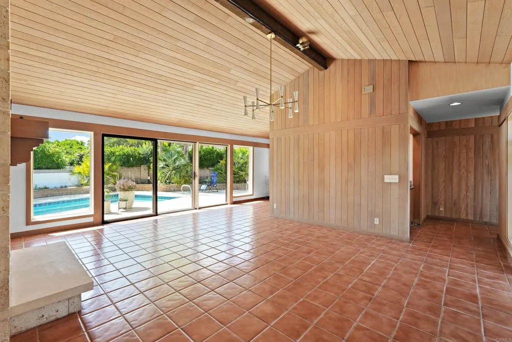 https://cdn.realtyfeed.com/cdn/127/306479362/a478dcfa9ada83512a053add2a8d159e.webp