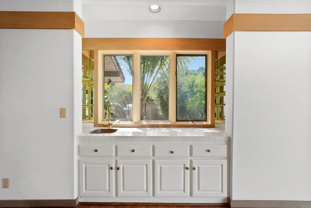 https://cdn.realtyfeed.com/cdn/127/306479362/c82c68190e4f2ce911c356eb9a6dbf61.webp